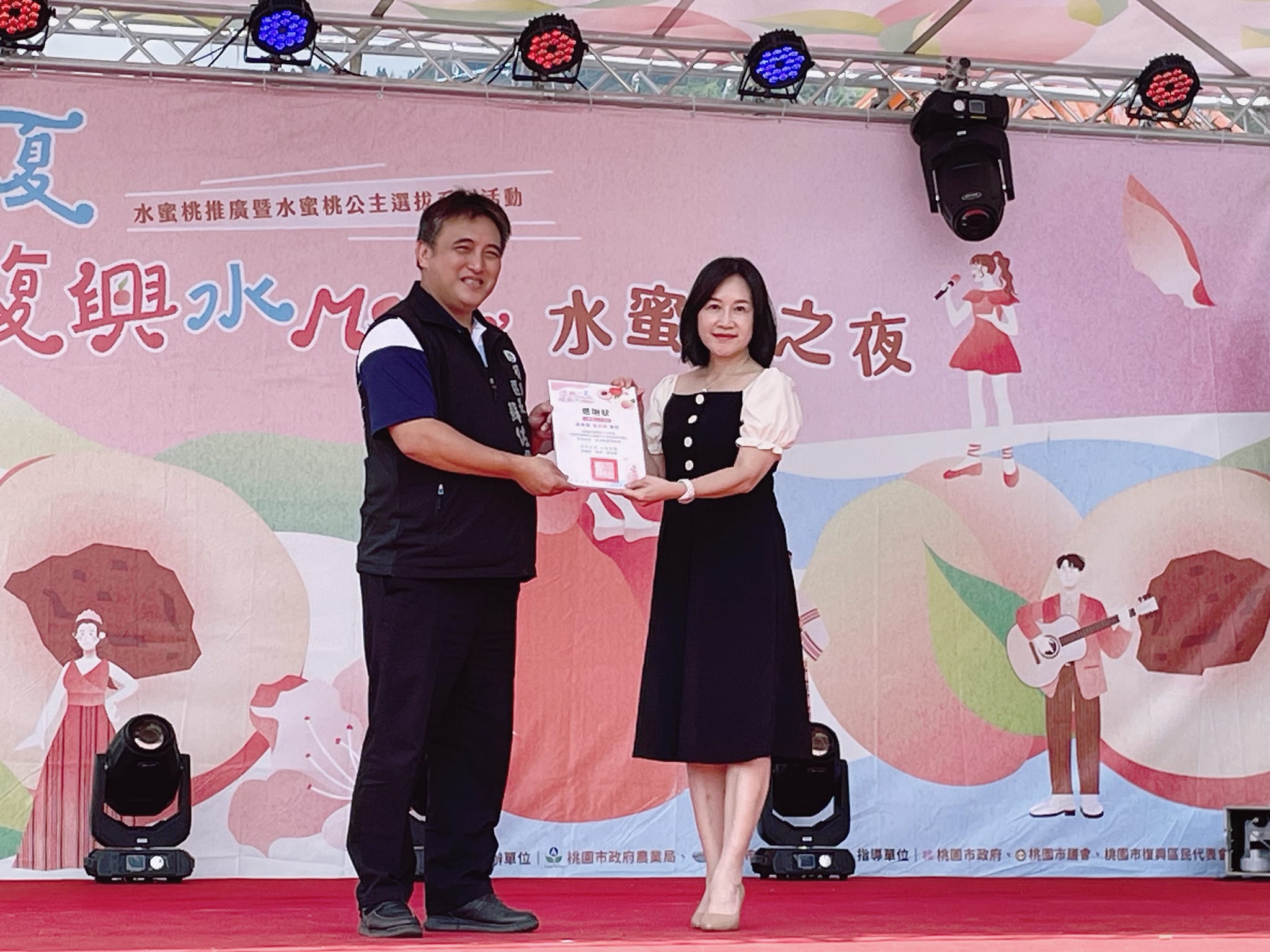 形象管理,儀態調整,商業接待禮儀,美姿美儀課程,美姿美儀教學 